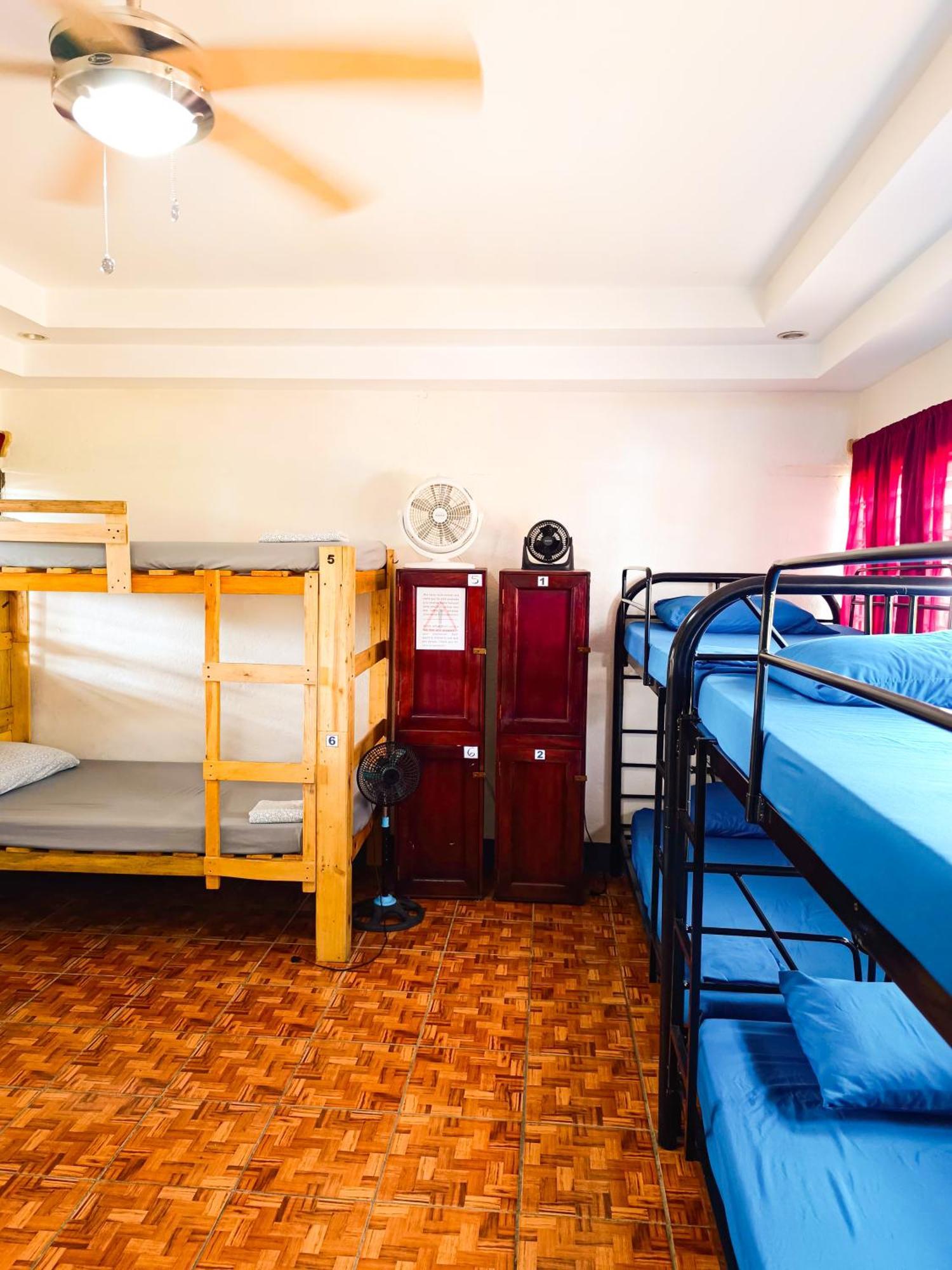 Hostal El Rio Leon Bagian luar foto